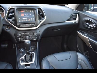2017 Jeep Cherokee Limited   - Photo 31 - Mesa, AZ 85201