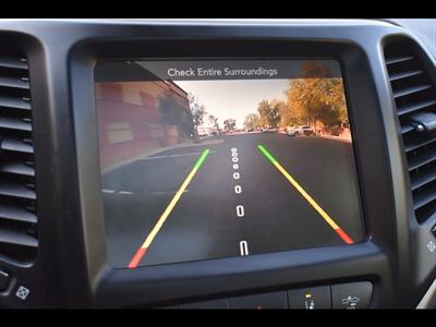 2017 Jeep Cherokee Limited   - Photo 12 - Mesa, AZ 85201