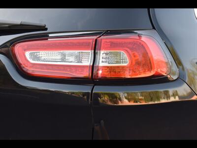 2017 Jeep Cherokee Limited   - Photo 52 - Mesa, AZ 85201