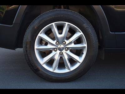 2017 Jeep Cherokee Limited   - Photo 38 - Mesa, AZ 85201