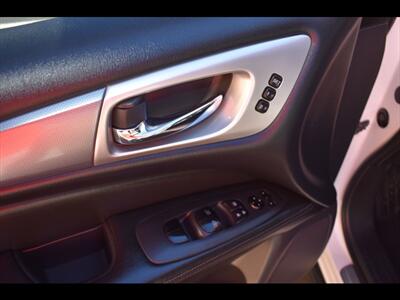 2018 Nissan Pathfinder SL   - Photo 19 - Mesa, AZ 85201