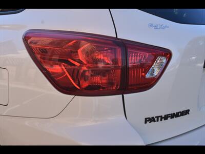 2018 Nissan Pathfinder SL   - Photo 50 - Mesa, AZ 85201