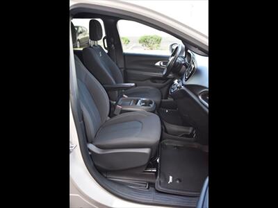 2019 Chrysler Pacifica Touring Plus   - Photo 37 - Mesa, AZ 85201