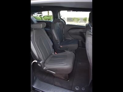 2019 Chrysler Pacifica Touring Plus   - Photo 29 - Mesa, AZ 85201