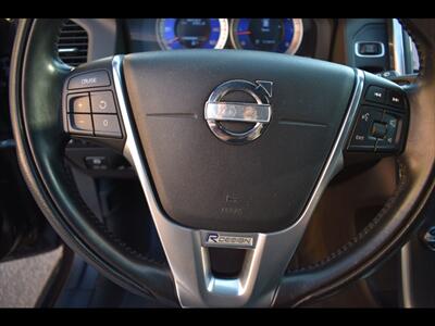 2013 Volvo XC60 T6 R-Design Platinum   - Photo 15 - Mesa, AZ 85201