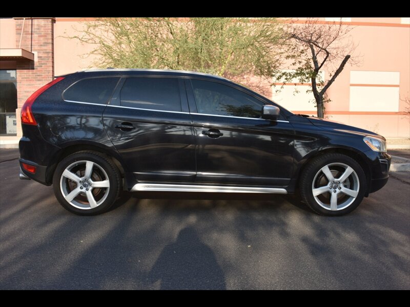 2013 Volvo XC60 T6 R-Design Platinum - Photo 1 - Mesa, AZ 85201