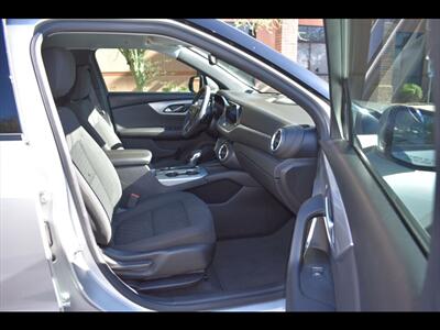 2021 Chevrolet Blazer LT   - Photo 33 - Mesa, AZ 85201