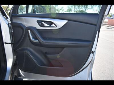 2021 Chevrolet Blazer LT   - Photo 35 - Mesa, AZ 85201