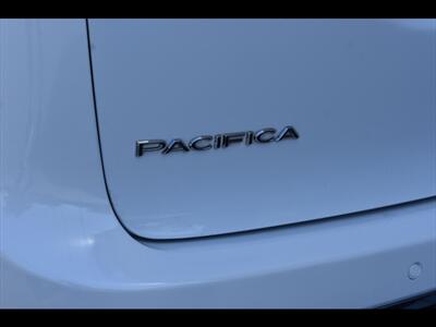 2019 Chrysler Pacifica Touring L   - Photo 49 - Mesa, AZ 85201