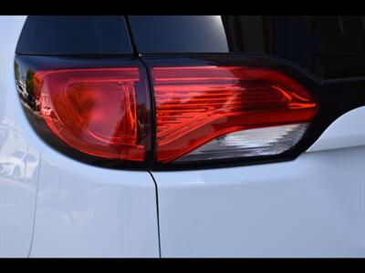 2019 Chrysler Pacifica Touring L   - Photo 48 - Mesa, AZ 85201