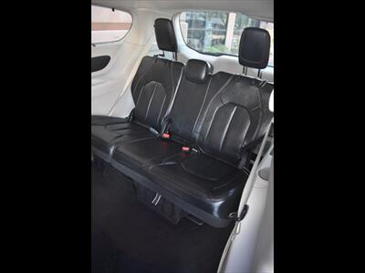 2019 Chrysler Pacifica Touring L   - Photo 22 - Mesa, AZ 85201