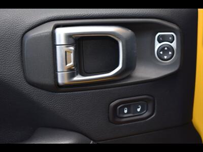 2019 Jeep Wrangler Unlimited Sahara   - Photo 19 - Mesa, AZ 85201