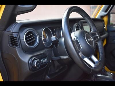 2019 Jeep Wrangler Unlimited Sahara   - Photo 15 - Mesa, AZ 85201