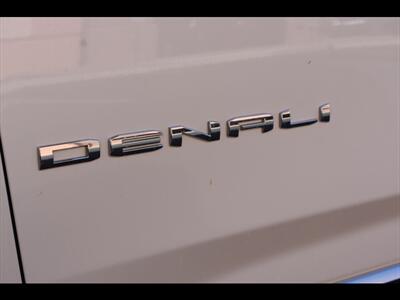 2024 GMC Yukon Denali   - Photo 54 - Mesa, AZ 85201