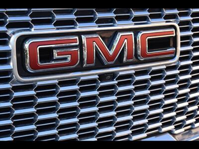 2024 GMC Yukon Denali   - Photo 50 - Mesa, AZ 85201
