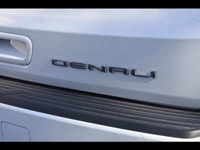 2024 GMC Yukon Denali   - Photo 58 - Mesa, AZ 85201