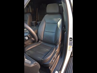 2024 GMC Yukon Denali   - Photo 19 - Mesa, AZ 85201