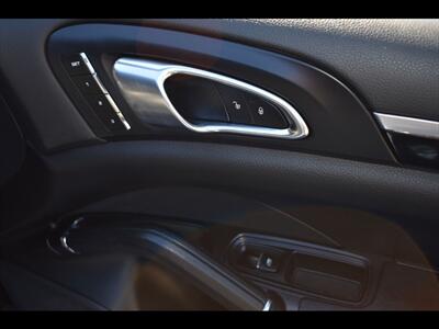 2017 Porsche Cayenne S E-Hybrid   - Photo 36 - Mesa, AZ 85201