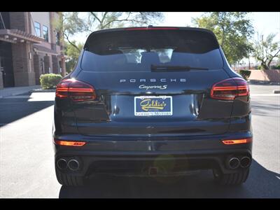 2017 Porsche Cayenne S E-Hybrid   - Photo 9 - Mesa, AZ 85201