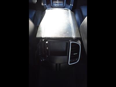 2017 Porsche Cayenne S E-Hybrid   - Photo 29 - Mesa, AZ 85201
