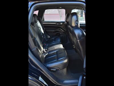 2017 Porsche Cayenne S E-Hybrid   - Photo 26 - Mesa, AZ 85201