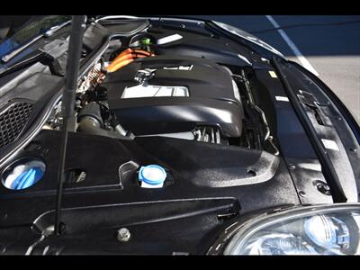 2017 Porsche Cayenne S E-Hybrid   - Photo 43 - Mesa, AZ 85201