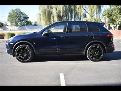 2017 Porsche Cayenne S E-Hybrid   - Photo 4 - Mesa, AZ 85201