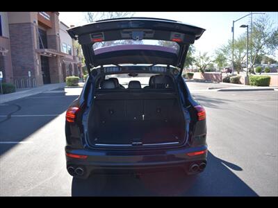 2017 Porsche Cayenne S E-Hybrid   - Photo 22 - Mesa, AZ 85201