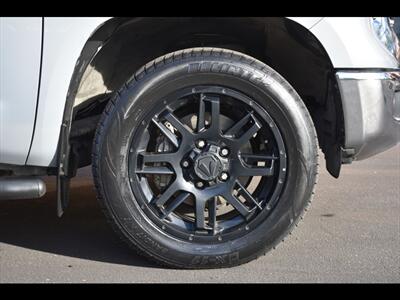 2021 Toyota Tundra SR5   - Photo 40 - Mesa, AZ 85201
