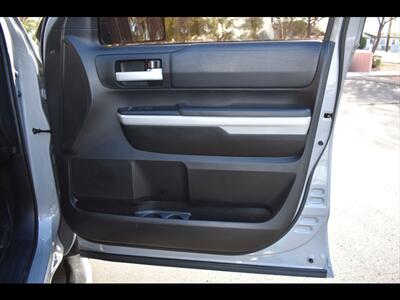 2021 Toyota Tundra SR5   - Photo 37 - Mesa, AZ 85201