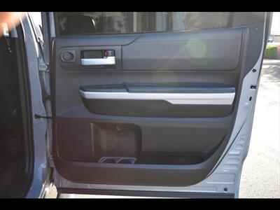 2021 Toyota Tundra SR5   - Photo 29 - Mesa, AZ 85201