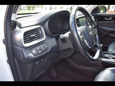 2019 Kia Sorento EX V6 - Photo 18 - Mesa, AZ 85201