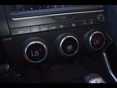 2019 Jaguar E-PACE P300 R-Dynamic HSE   - Photo 12 - Mesa, AZ 85201