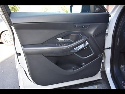 2019 Jaguar E-PACE P300 R-Dynamic HSE   - Photo 18 - Mesa, AZ 85201