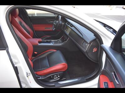 2017 Jaguar XF S   - Photo 32 - Mesa, AZ 85201