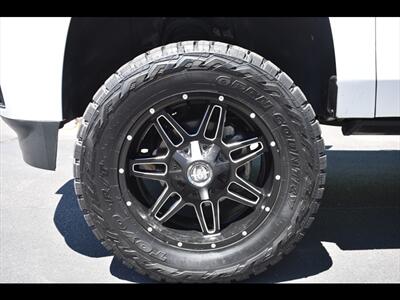 2016 Chevrolet Tahoe LT   - Photo 43 - Mesa, AZ 85201