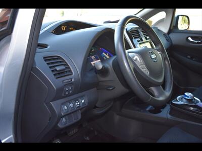 2016 Nissan LEAF SV   - Photo 14 - Mesa, AZ 85201
