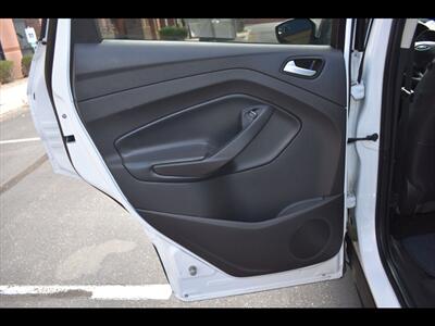 2019 Ford Escape SEL - Photo 21 - Mesa, AZ 85201
