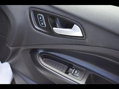 2019 Ford Escape SEL - Photo 35 - Mesa, AZ 85201