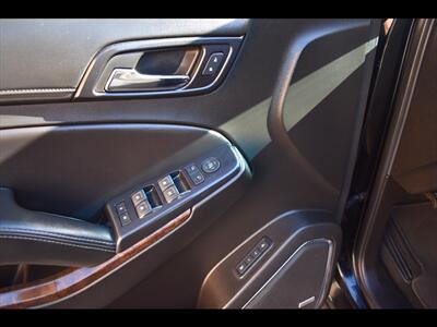 2018 Chevrolet Suburban LT   - Photo 22 - Mesa, AZ 85201