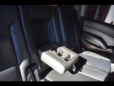 2018 Chevrolet Suburban LT   - Photo 43 - Mesa, AZ 85201