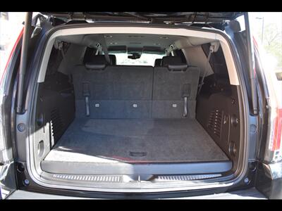2018 Chevrolet Suburban LT   - Photo 18 - Mesa, AZ 85201