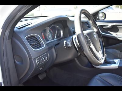 2016 Volvo S60 T5 Drive-E Premier - Photo 13 - Mesa, AZ 85201