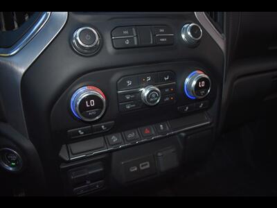 2022 GMC Sierra 1500 Limited Elevation   - Photo 12 - Mesa, AZ 85201