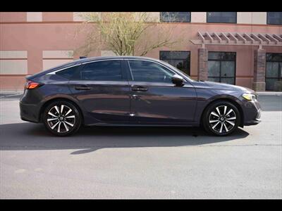 2022 Honda Civic EX-L   - Photo 1 - Mesa, AZ 85201