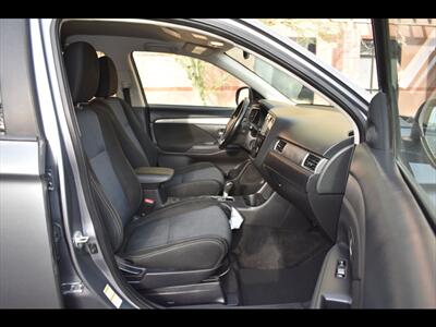 2016 Mitsubishi Outlander SE - Photo 30 - Mesa, AZ 85201