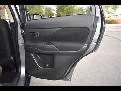 2016 Mitsubishi Outlander SE - Photo 26 - Mesa, AZ 85201