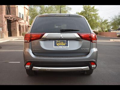 2016 Mitsubishi Outlander SE - Photo 8 - Mesa, AZ 85201