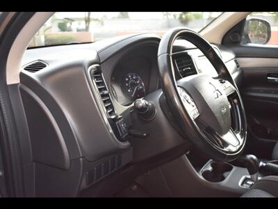 2016 Mitsubishi Outlander SE - Photo 13 - Mesa, AZ 85201