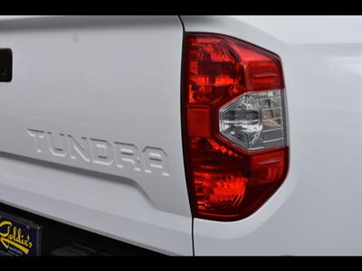 2019 Toyota Tundra Platinum   - Photo 49 - Mesa, AZ 85201